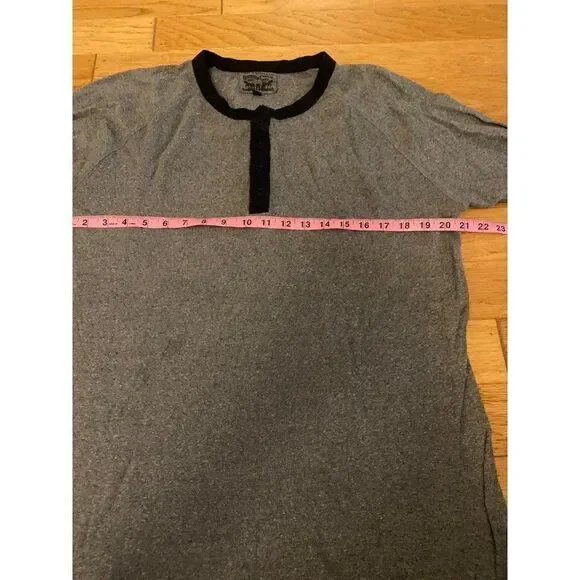 Levi's men's grey cotton knit long sleeve 1/4 button crew neck t-shirt size XL - Picture 4 of 8